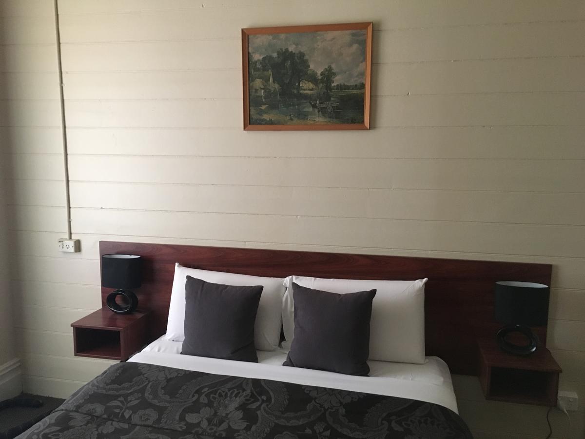 Great Central Hotel Glen Innes Bagian luar foto