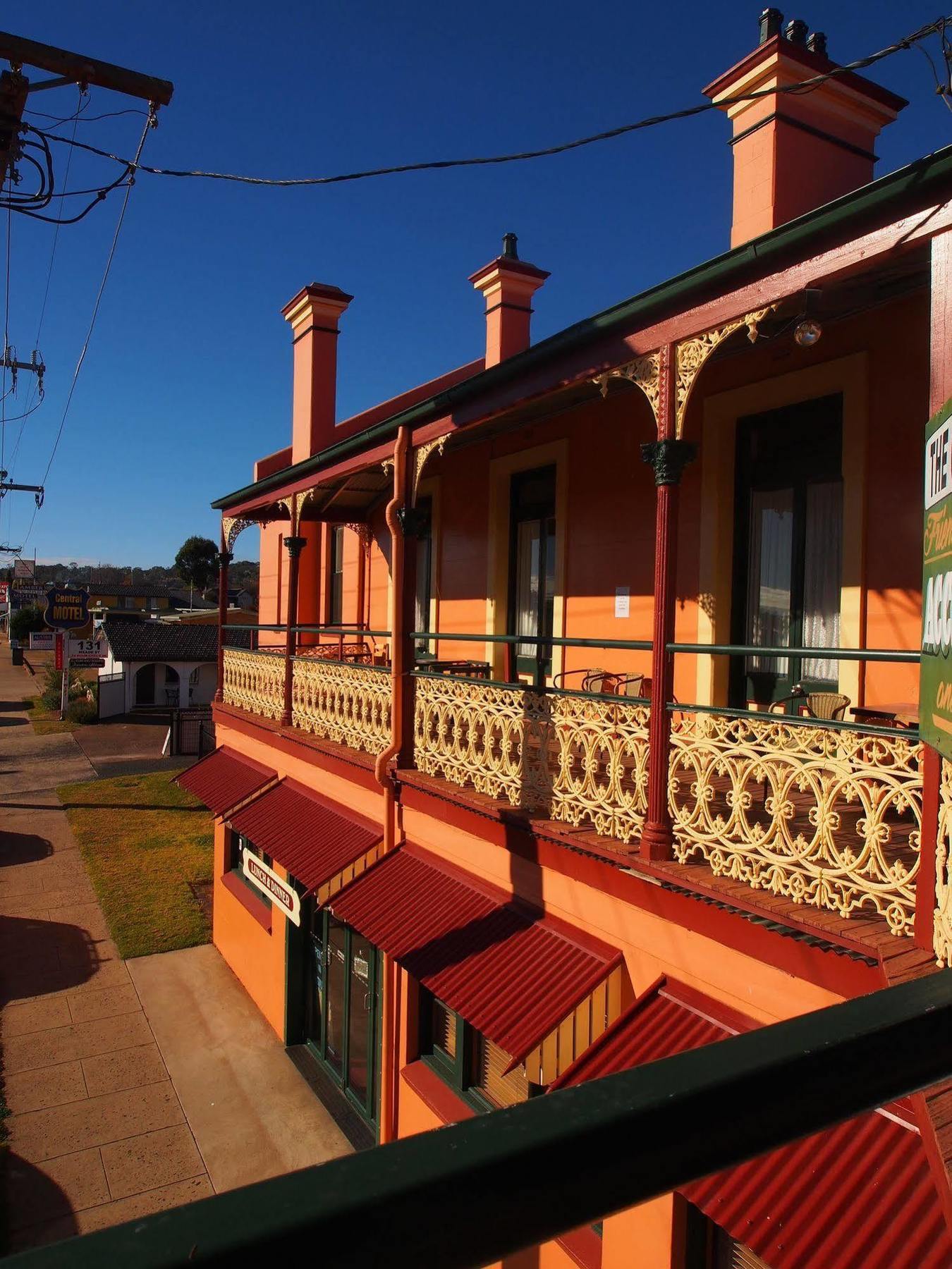 Great Central Hotel Glen Innes Bagian luar foto