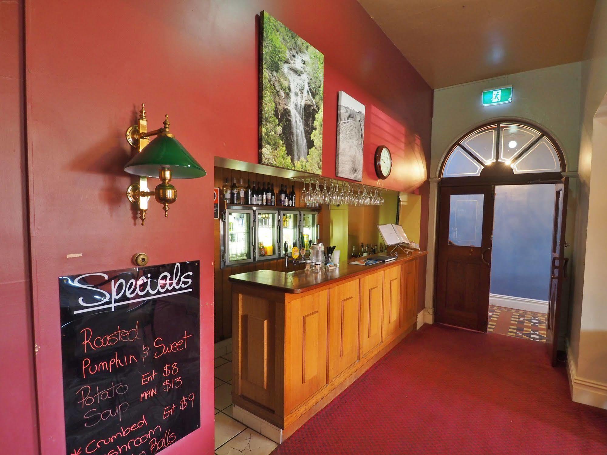 Great Central Hotel Glen Innes Bagian luar foto