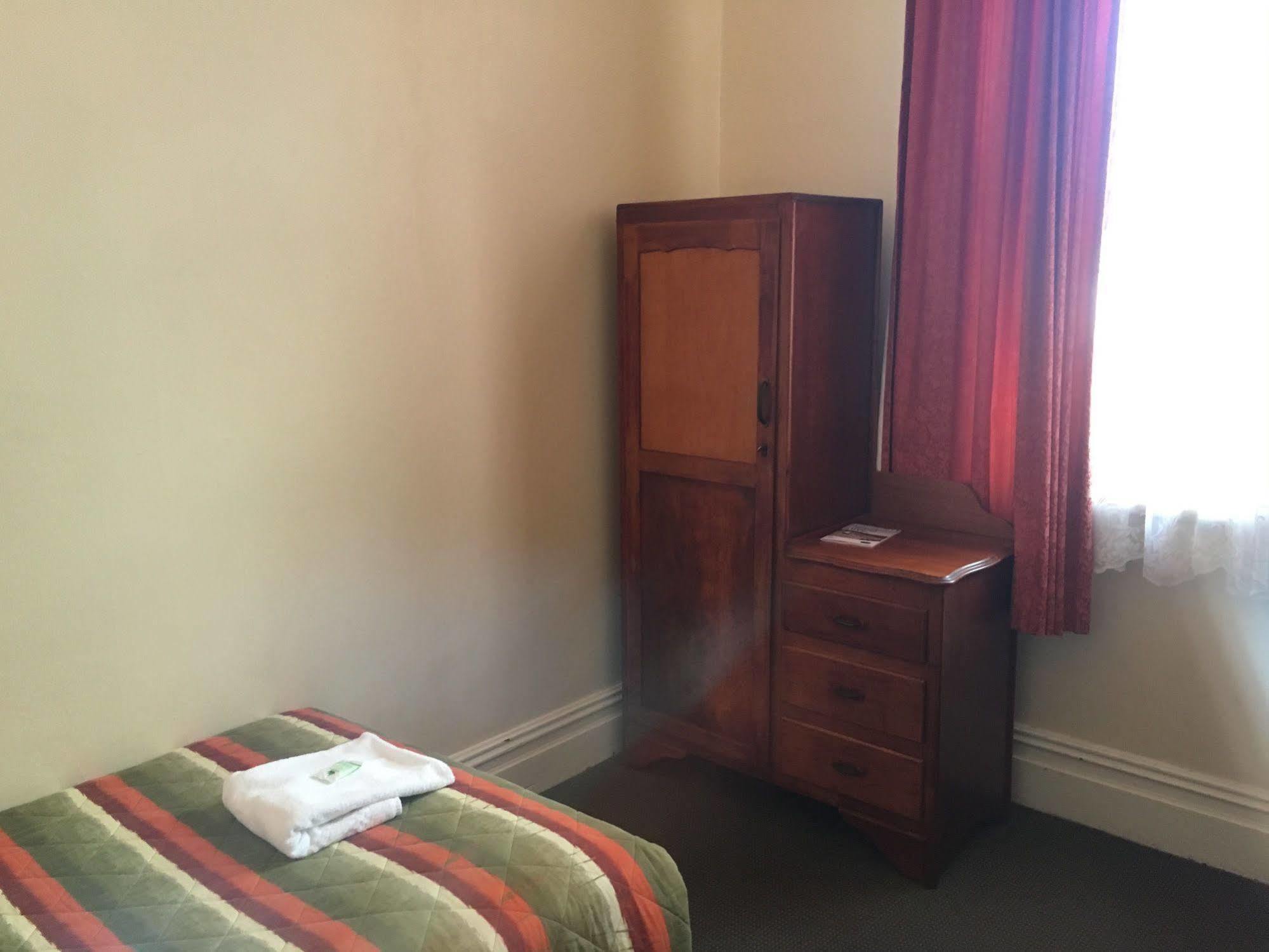 Great Central Hotel Glen Innes Bagian luar foto