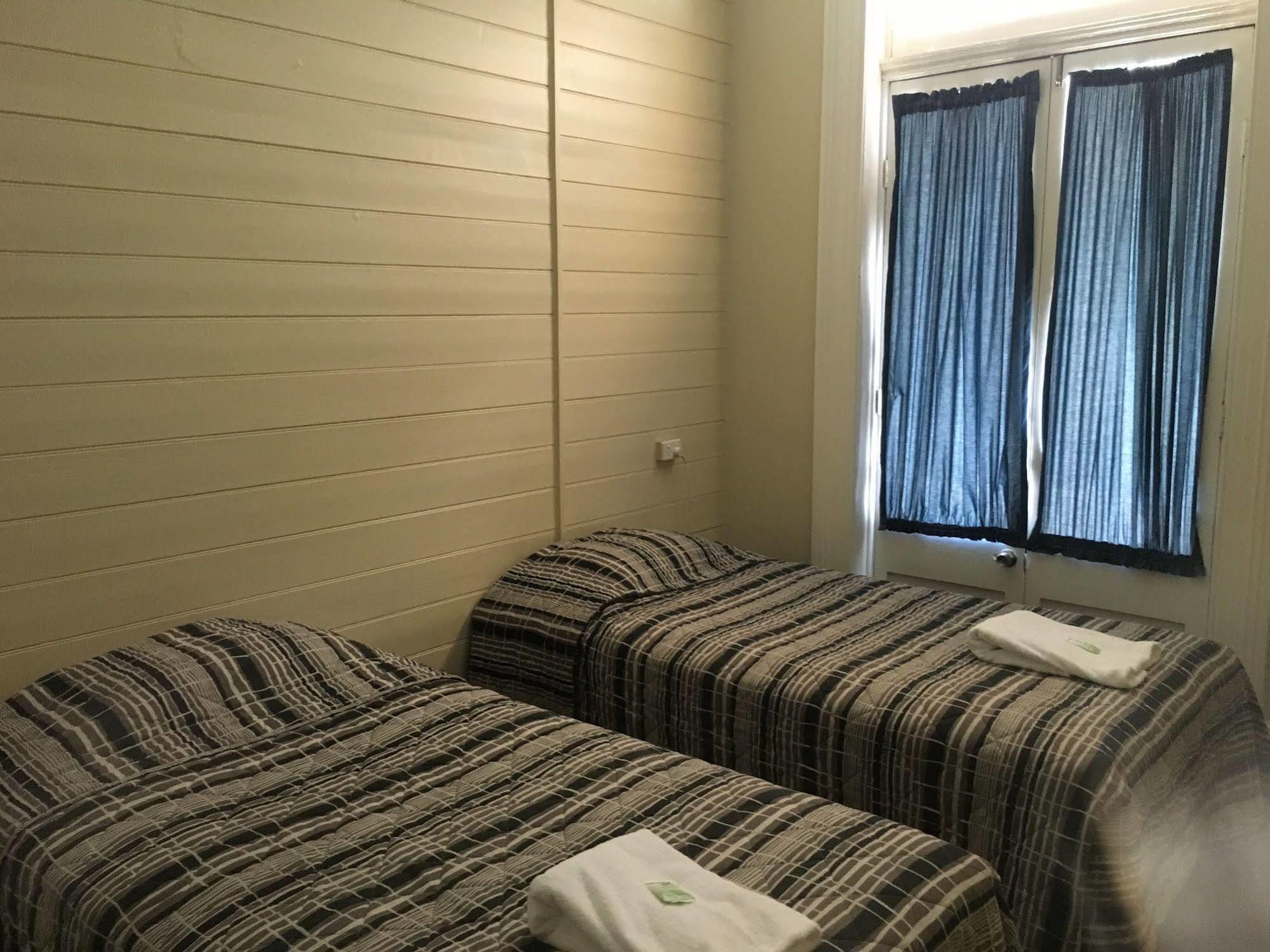 Great Central Hotel Glen Innes Bagian luar foto