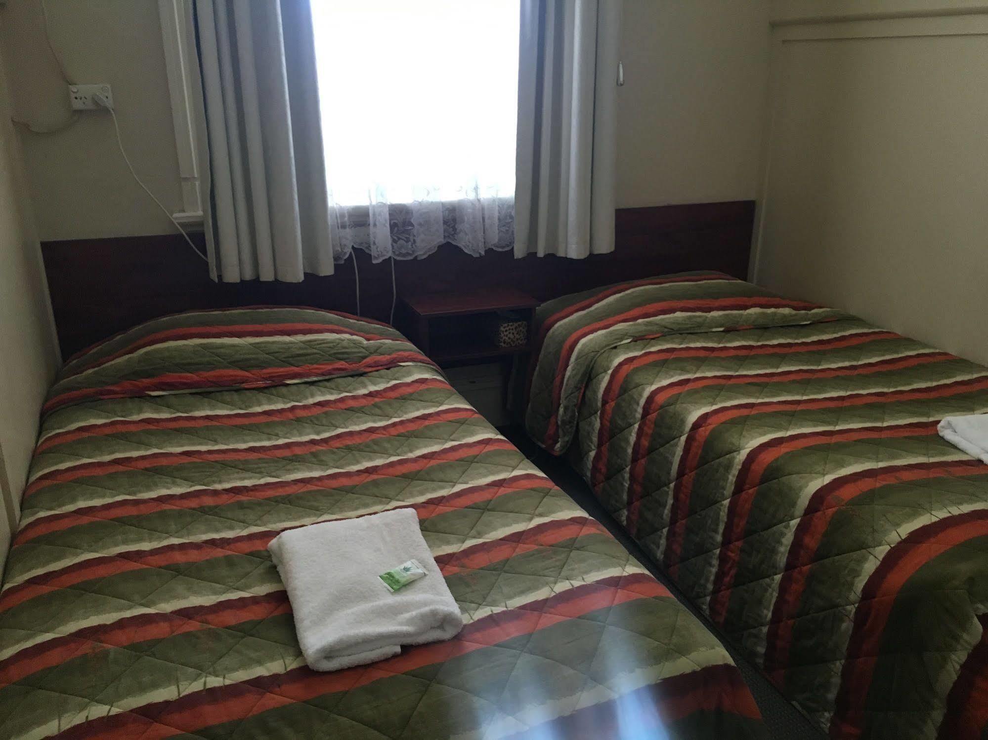 Great Central Hotel Glen Innes Bagian luar foto