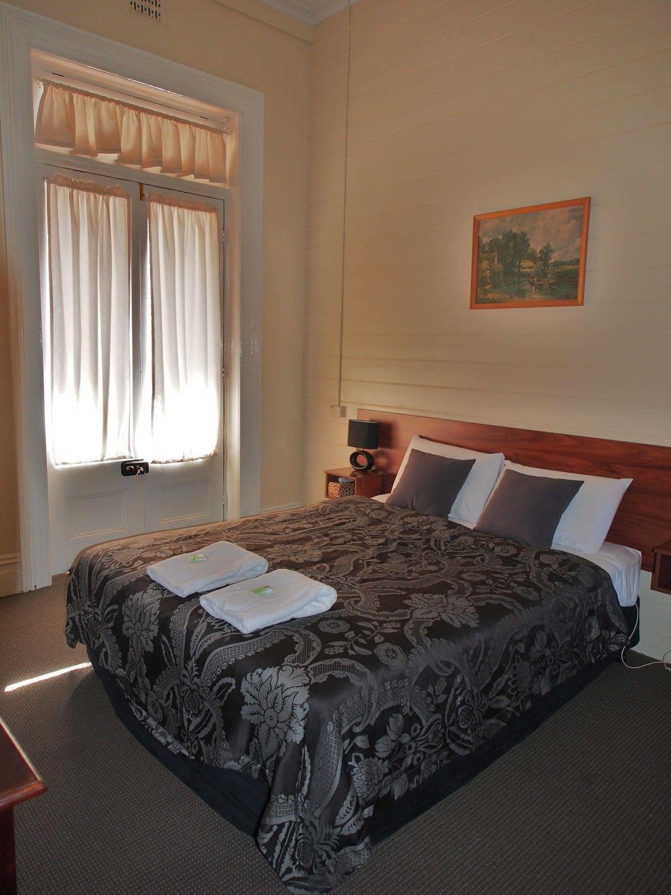 Great Central Hotel Glen Innes Bagian luar foto