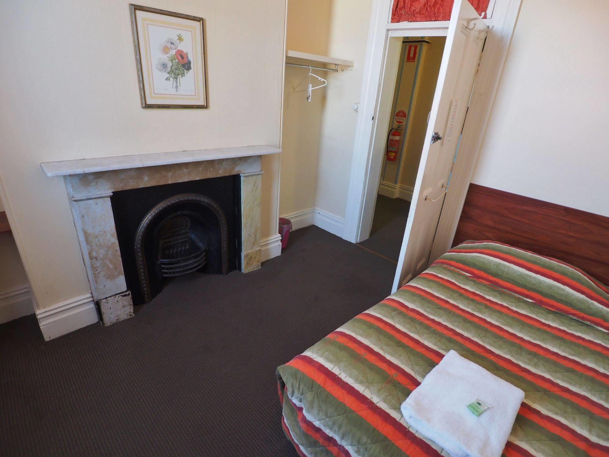 Great Central Hotel Glen Innes Bagian luar foto